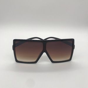 Tinted Lens Black Sunglasses